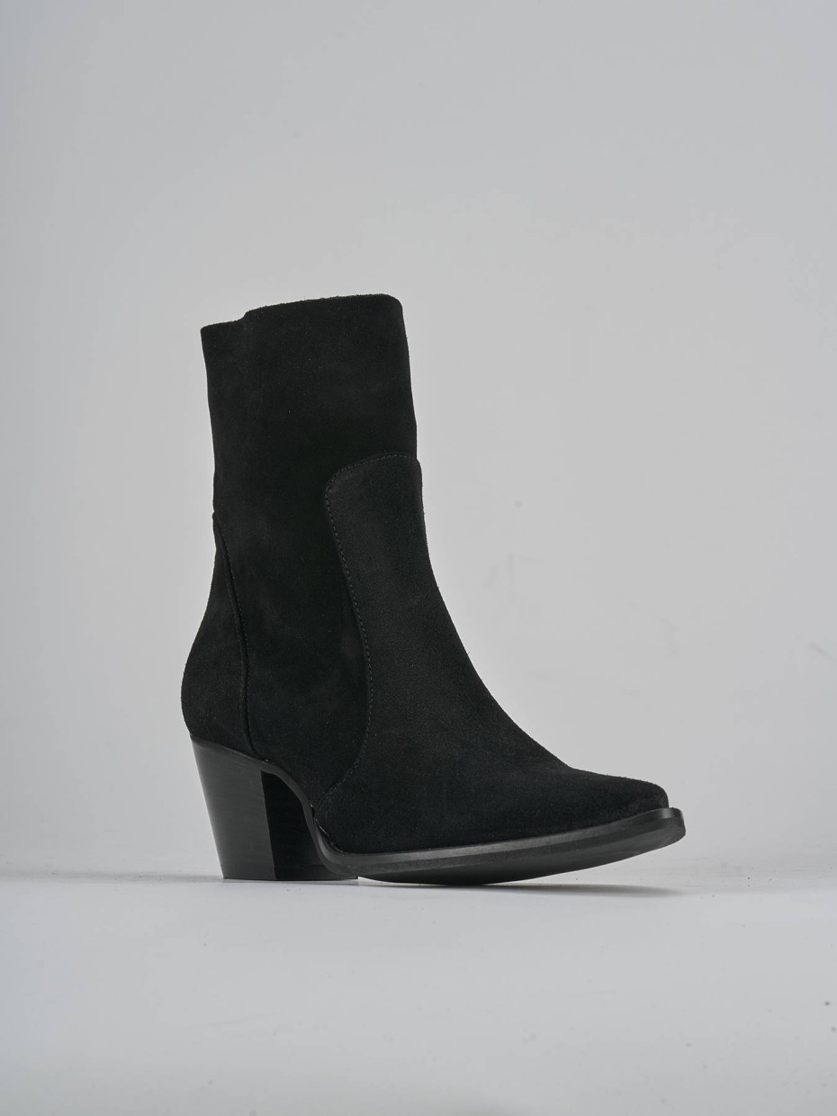 Stivaletti tacco 7cm camoscio nero