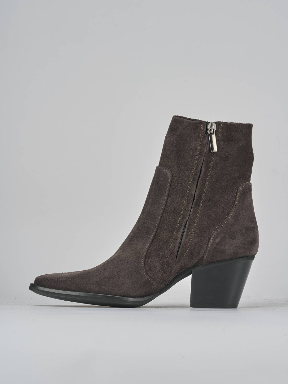 Stivaletti tacco 7cm camoscio testa