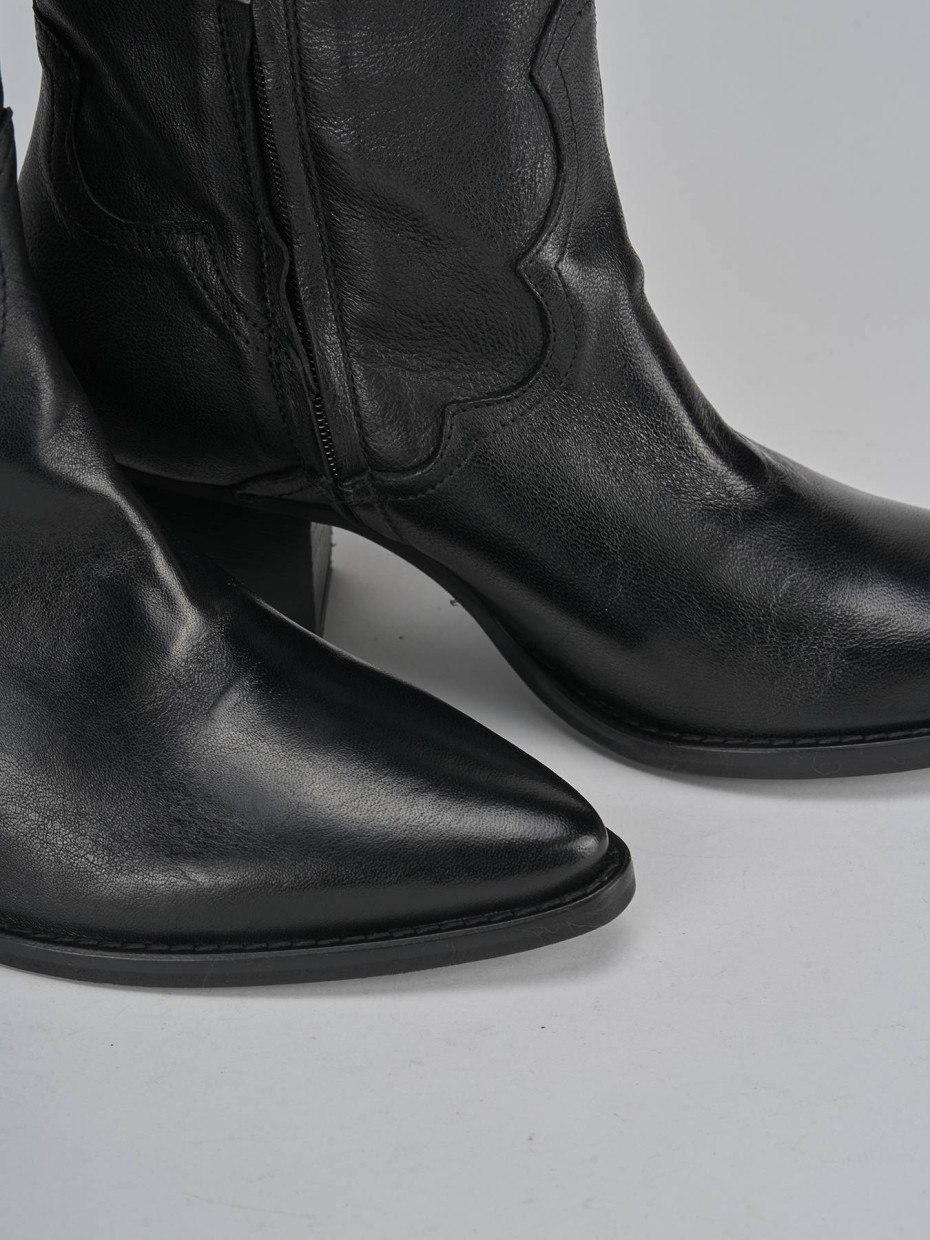 Stivali tacco 7cm pelle nero