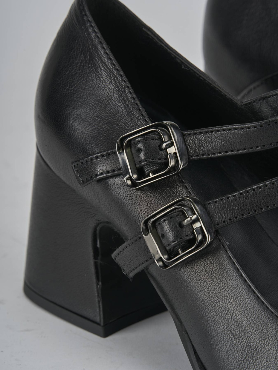 Décolleté e slingback tacco 7cm pelle nero