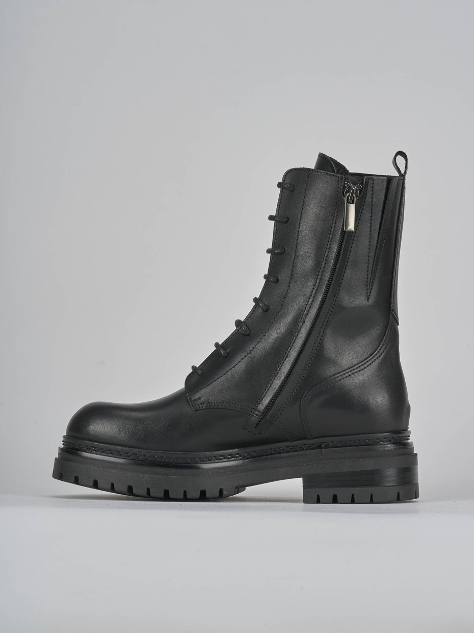 Anfibi tacco 3cm pelle nero