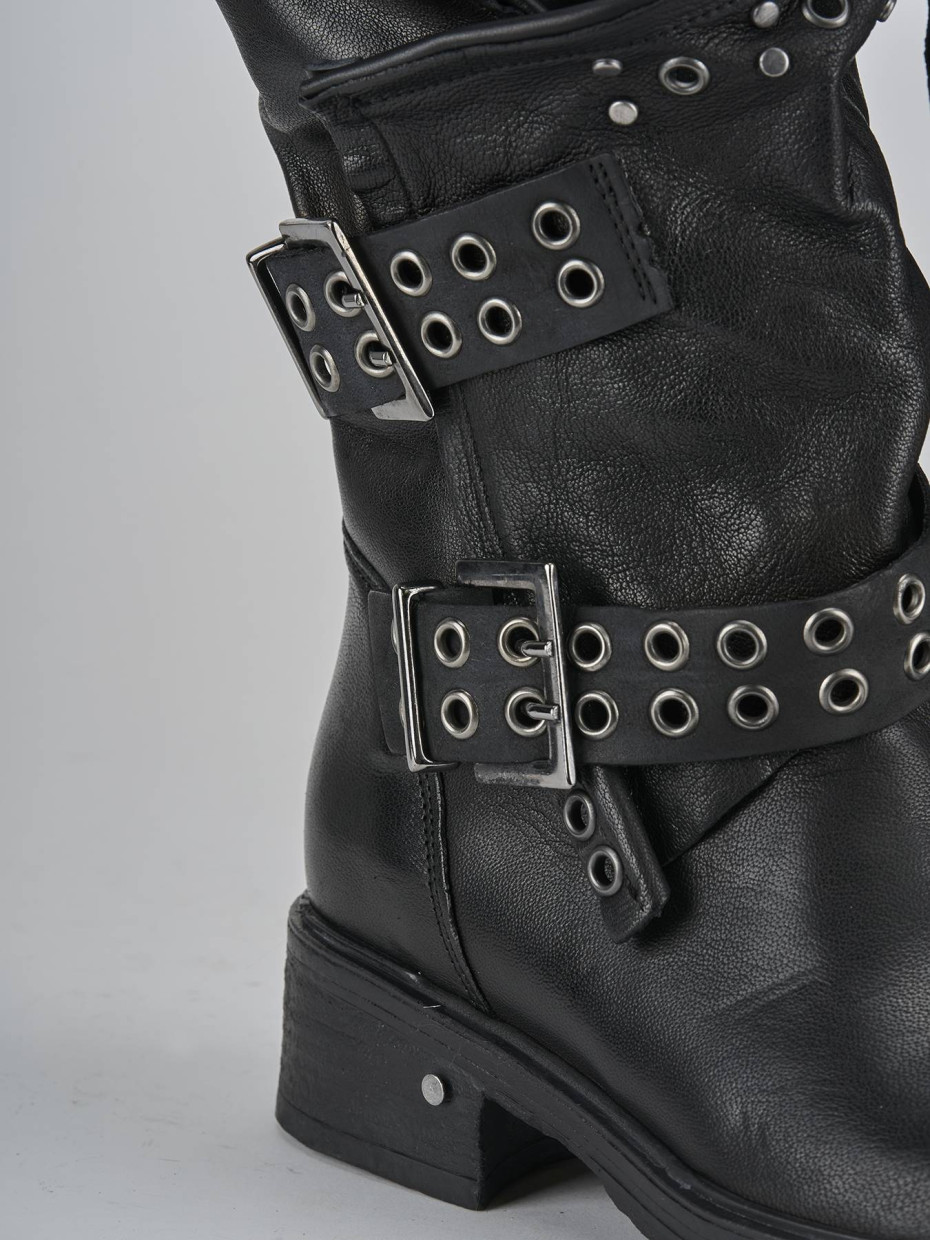 Stivaletti tacco 3cm pelle nero