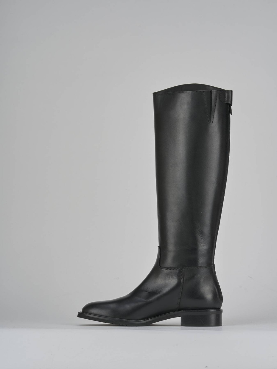 Stivali tacco 3cm pelle nero