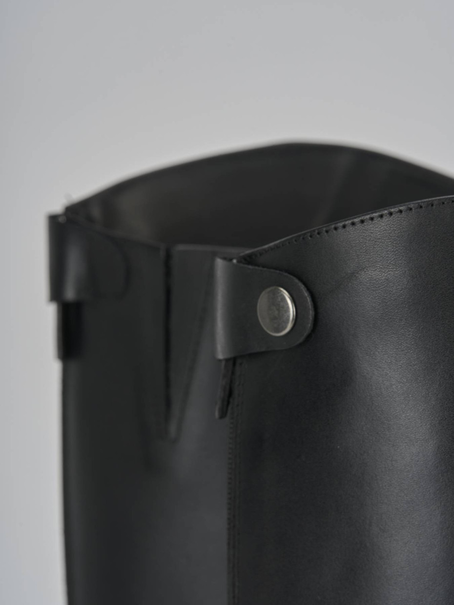 Stivali tacco 3cm pelle nero