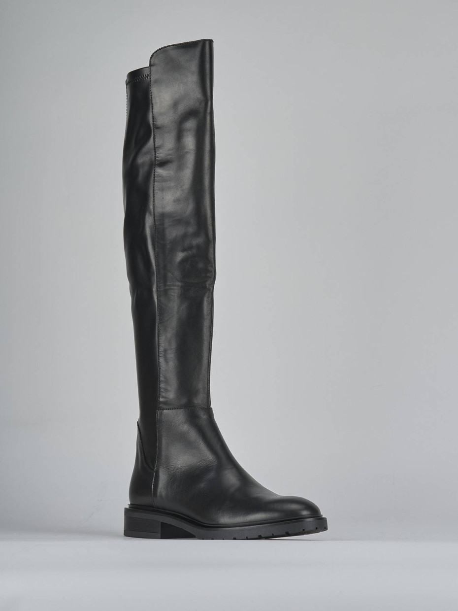 Stivali tacco 2cm pelle nero