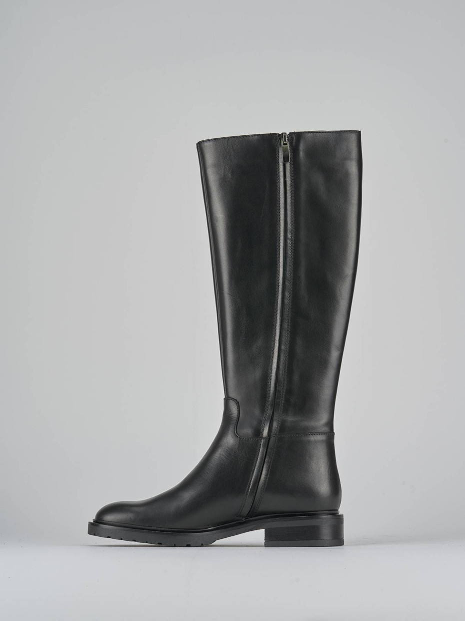 Stivali tacco 2cm pelle nero