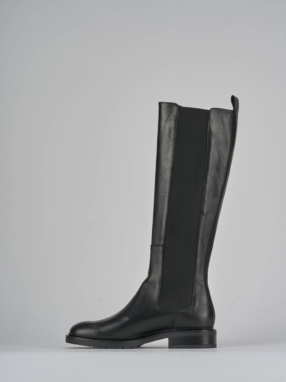 Stivali tacco 2cm pelle nero