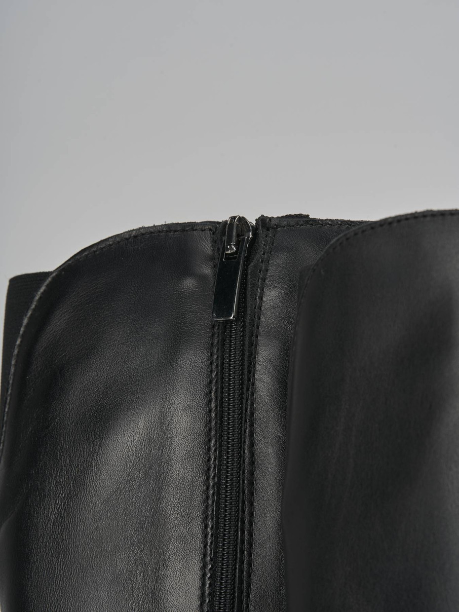 Stivali tacco 8cm pelle nero