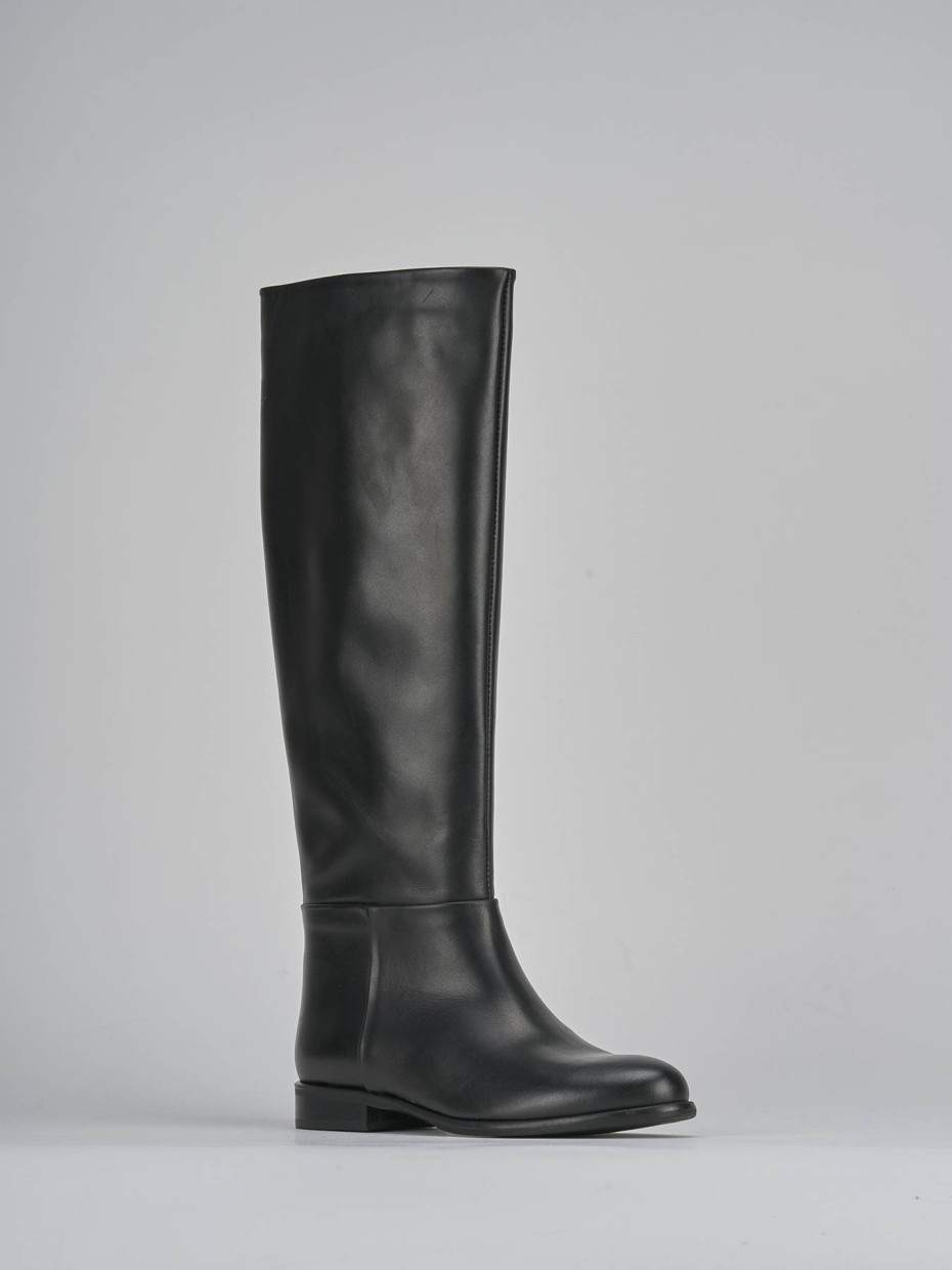 Stivali tacco 2cm pelle nero