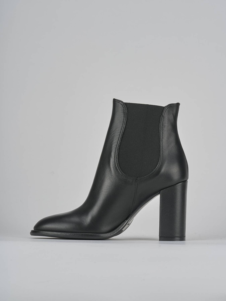 Stivaletti tacco 9cm pelle nero