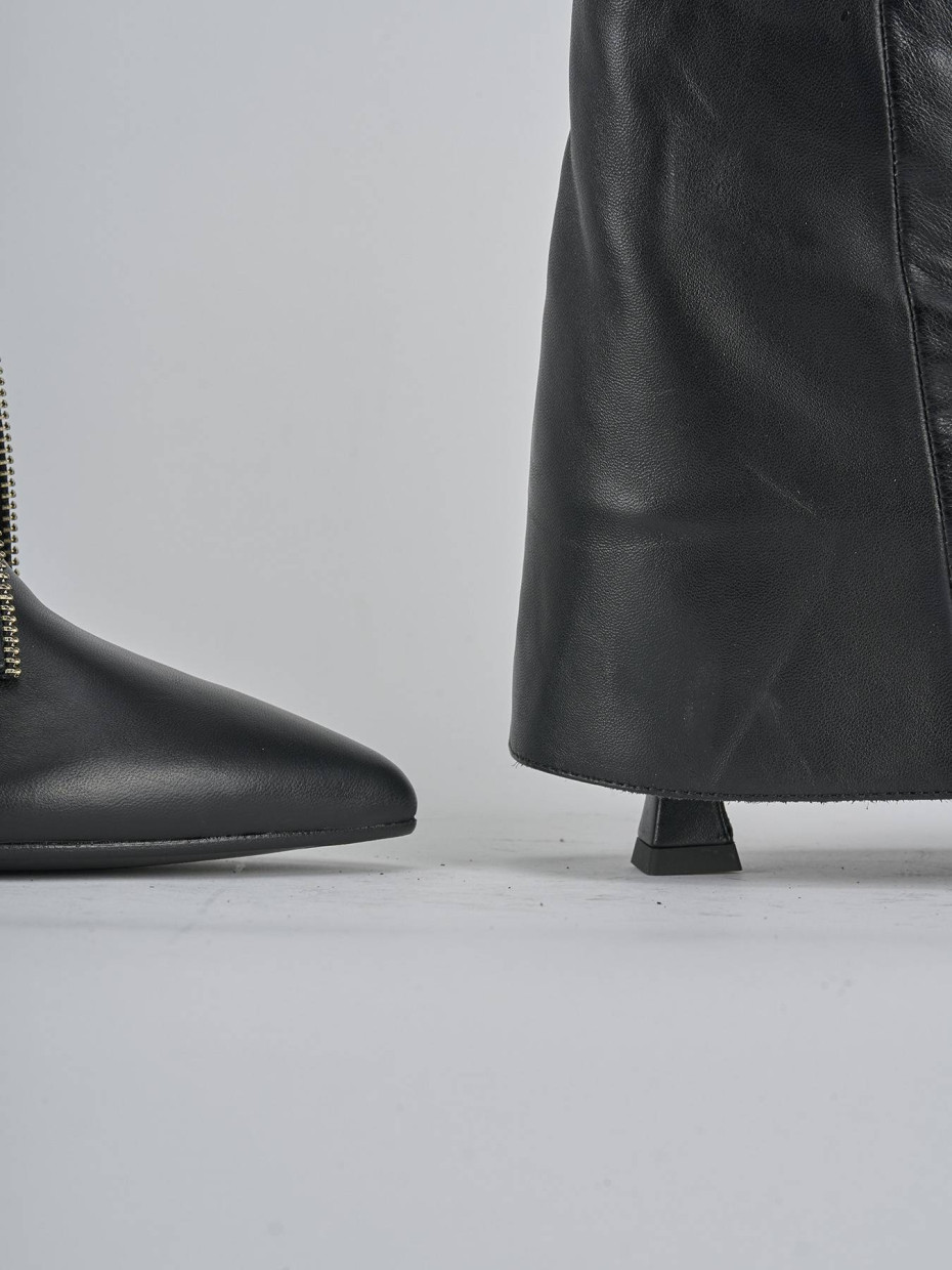 Stivaletti tacco 7cm pelle nero