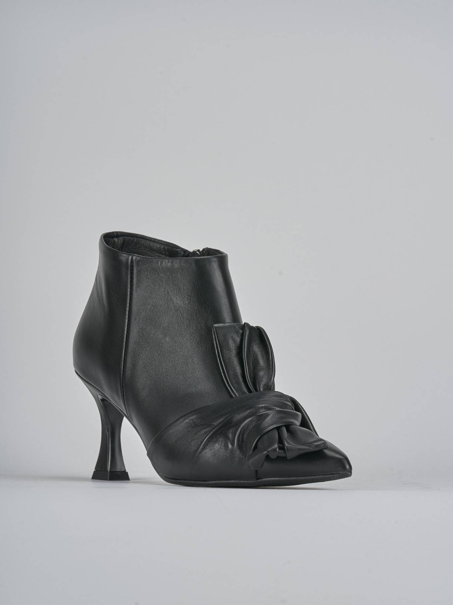 Stivaletti tacco 7cm pelle nero
