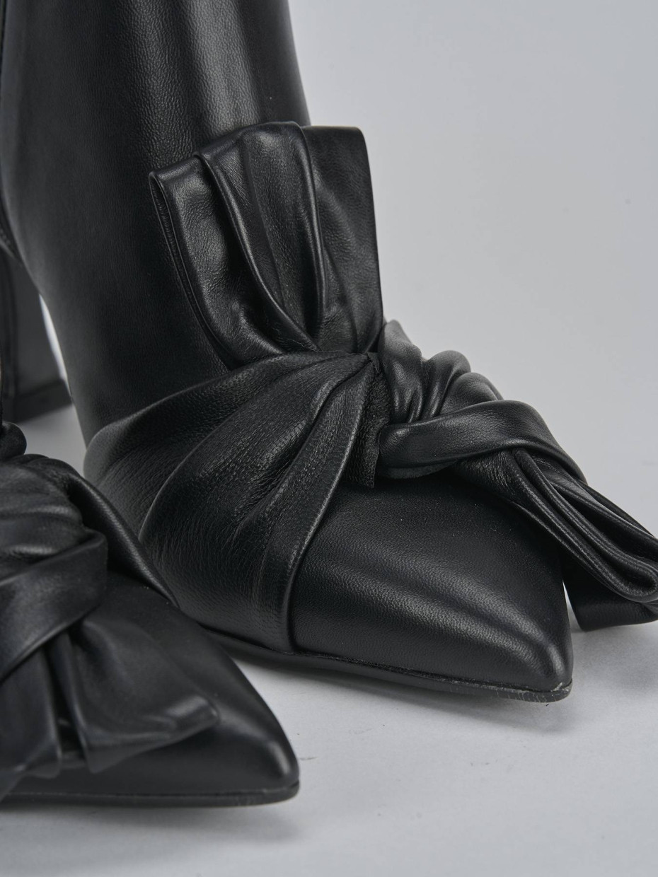 Stivaletti tacco 7cm pelle nero
