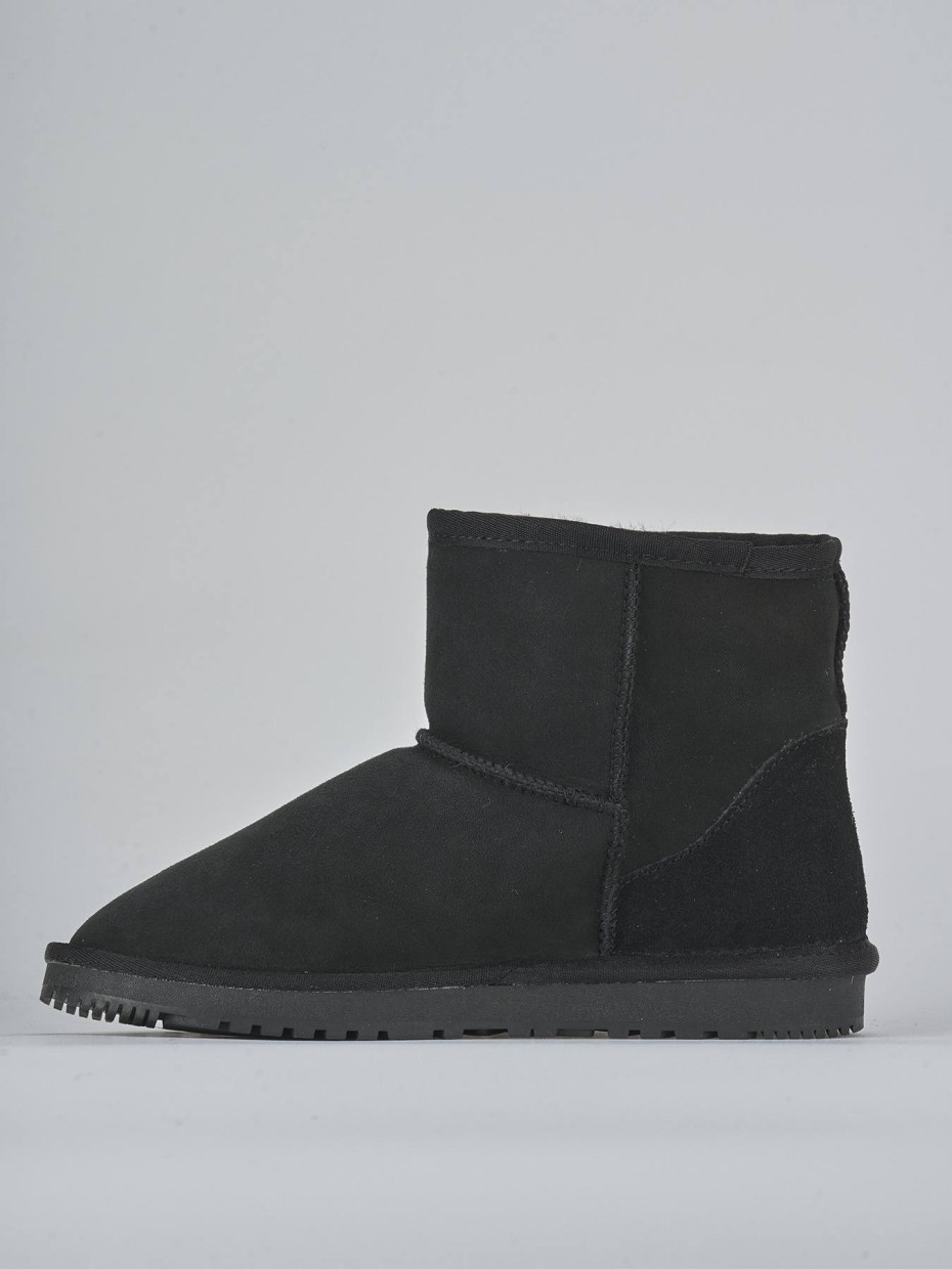 Stivaletti camoscio nero