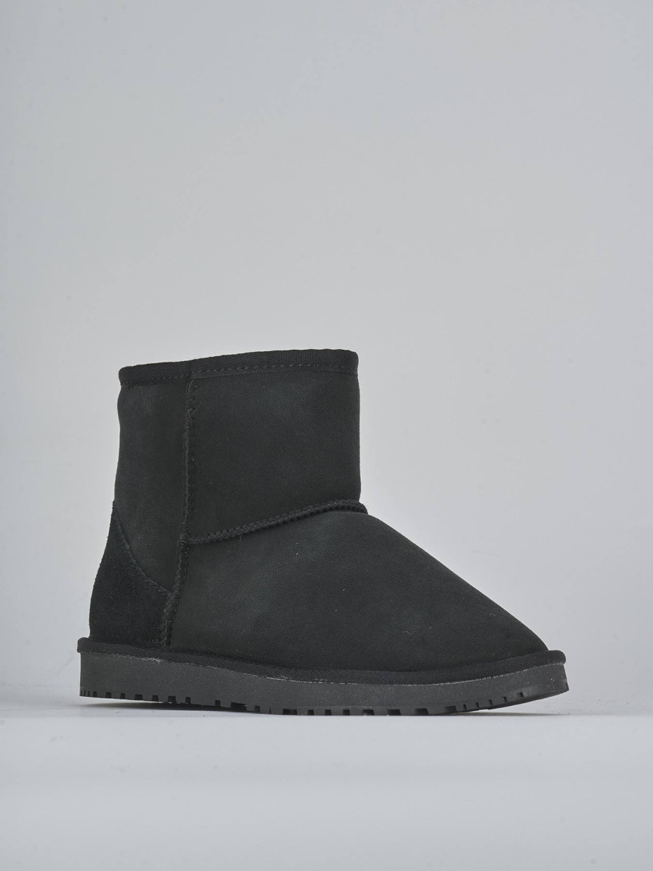 Stivaletti camoscio nero