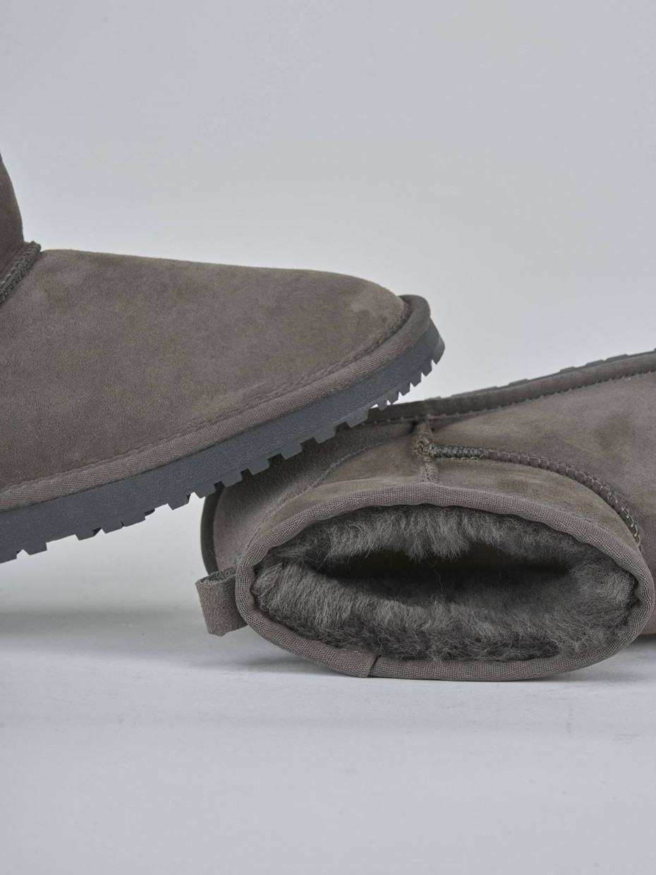 Stivaletti camoscio grigio