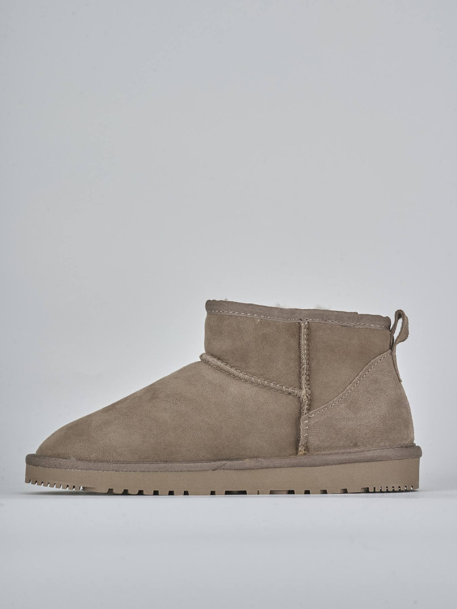 Stivaletti camoscio beige