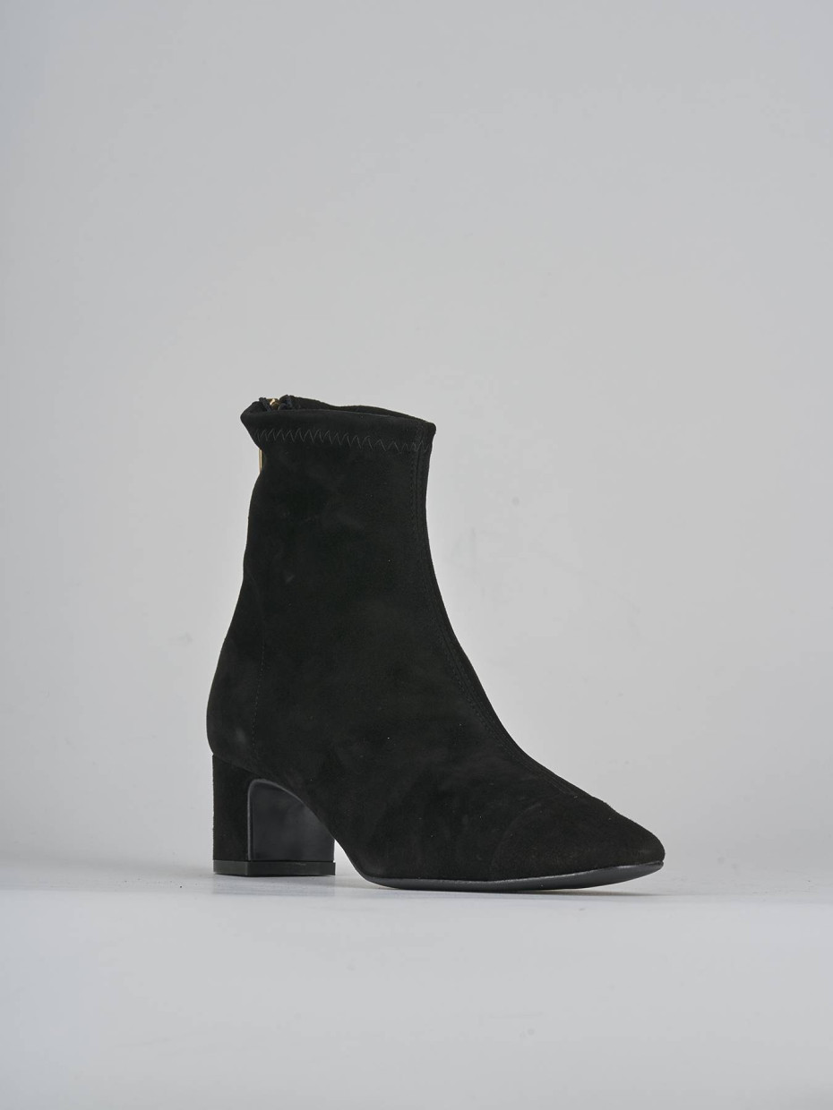 Stivaletti tacco 5cm camoscio nero