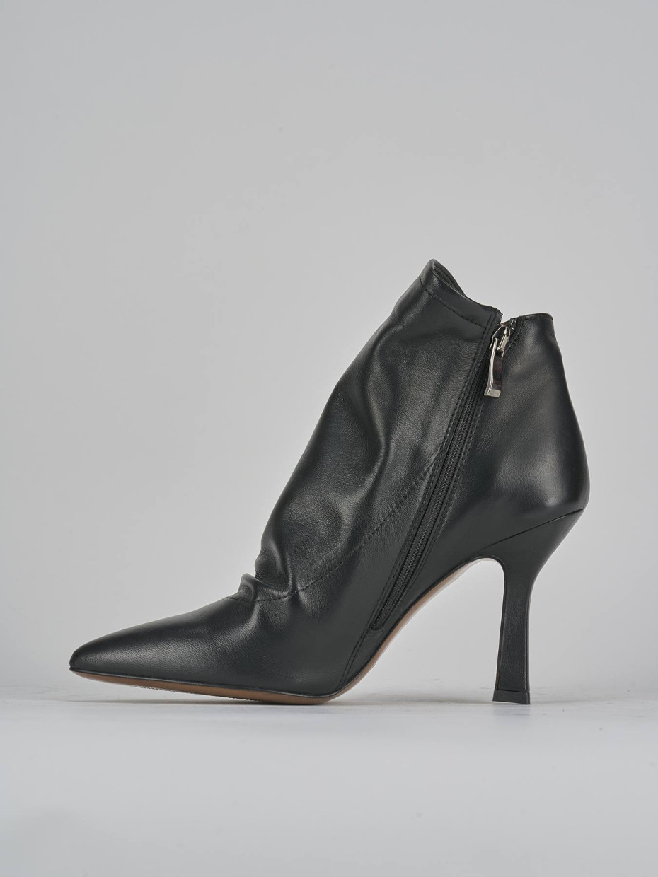 Stivaletti tacco 7cm pelle nero