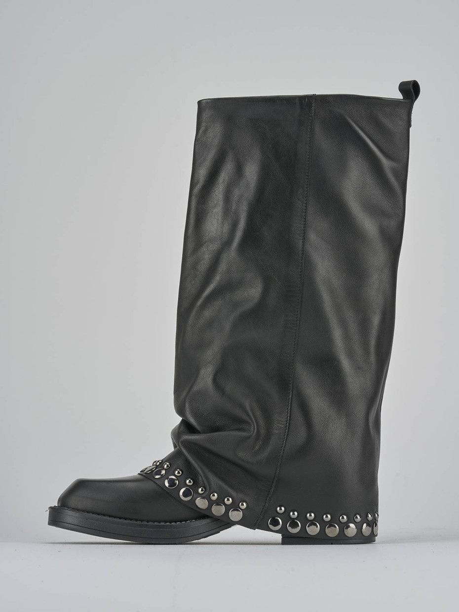 Stivali tacco 3cm pelle nero