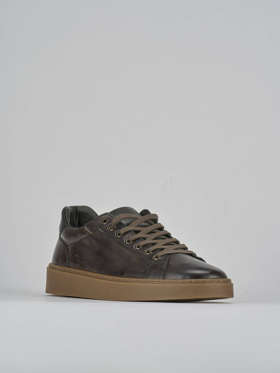 Sneakers pelle testa