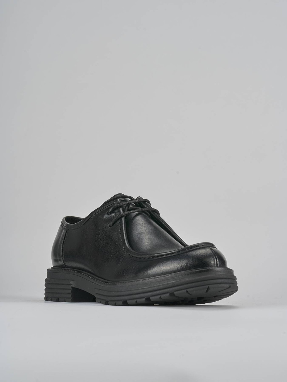Stringate pelle nero