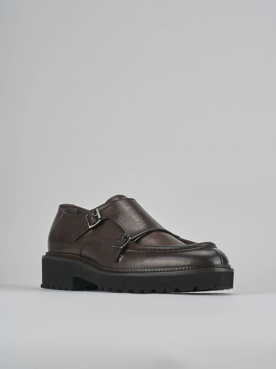 Stringate pelle testa
