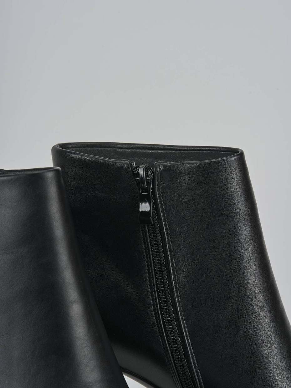 Stivaletti tacco 7cm pelle nero
