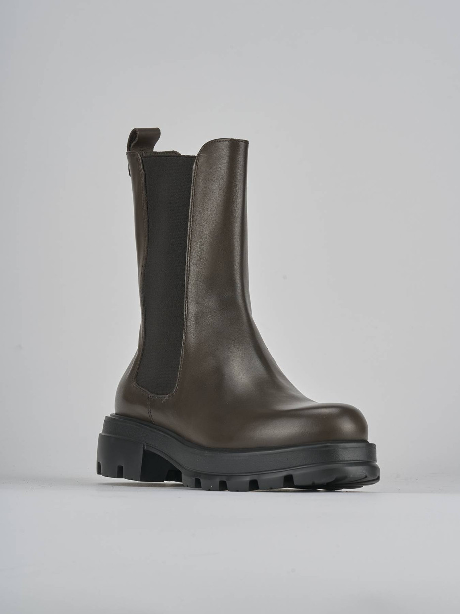 Stivaletto tacco 2 cm testa pelle