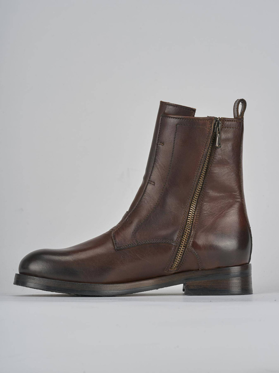 Stivaletti tacco 2cm pelle marrone