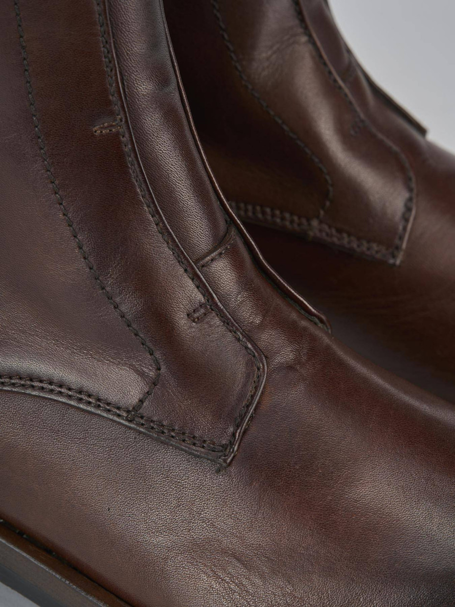 Stivaletti tacco 2cm pelle marrone