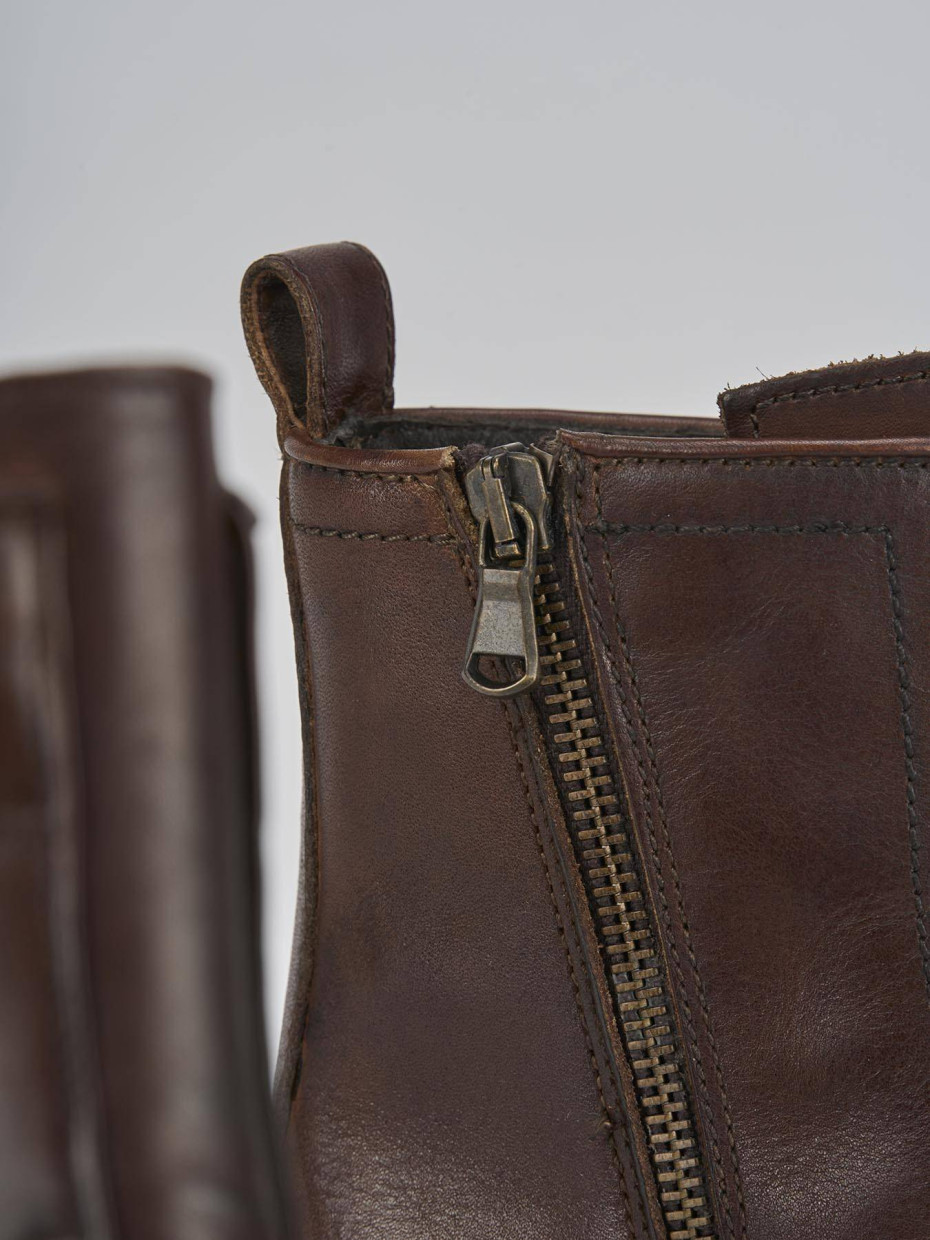 Stivaletti tacco 2cm pelle marrone