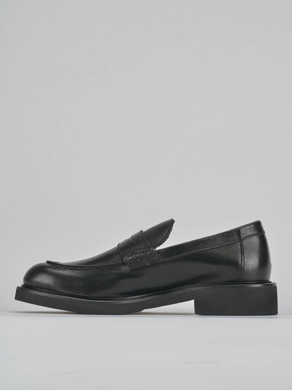 Mocassini tacco 2cm pelle nero