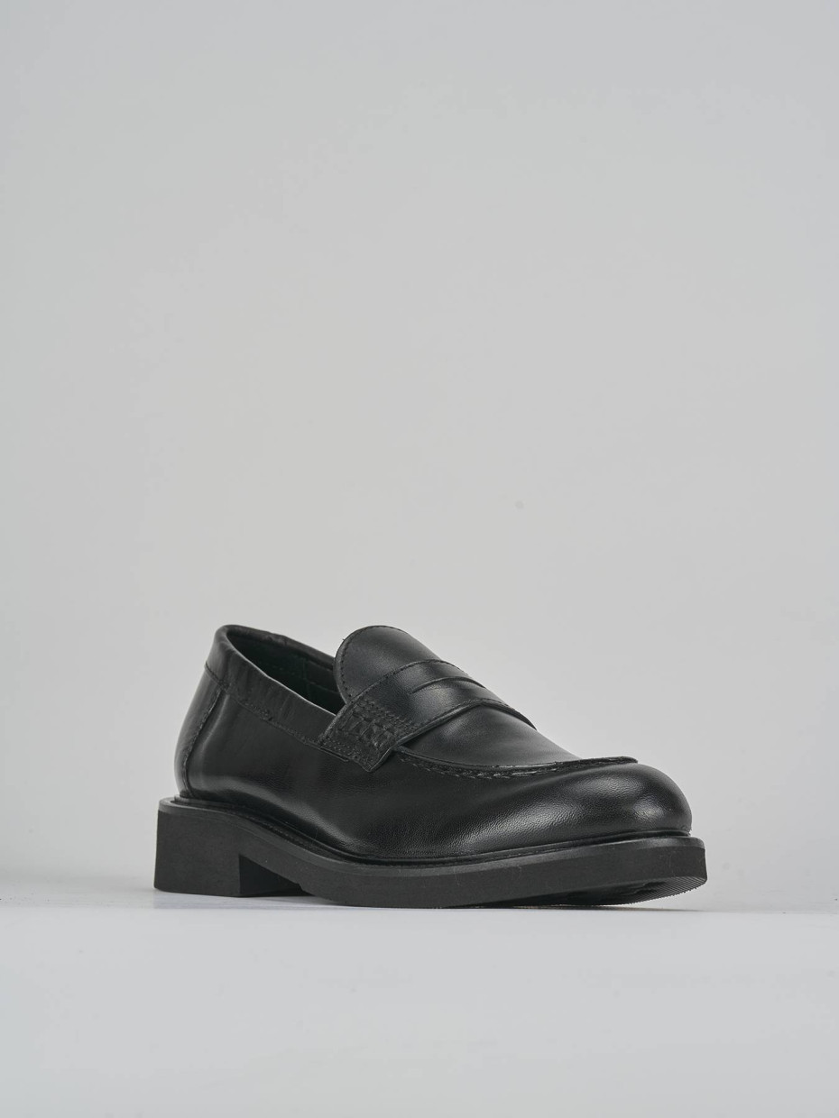Mocassini tacco 2cm pelle nero