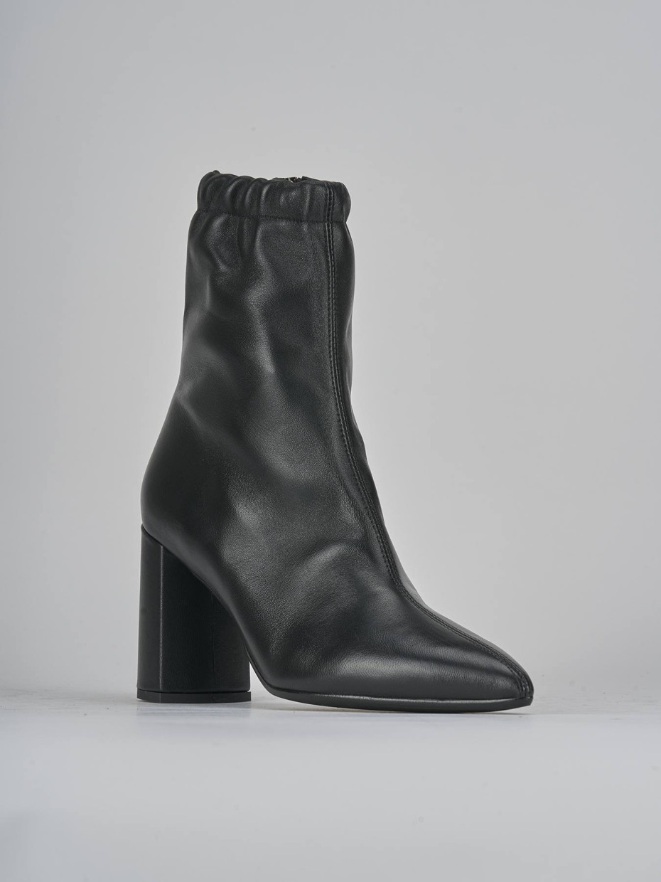 Stivaletti tacco 8cm pelle nero