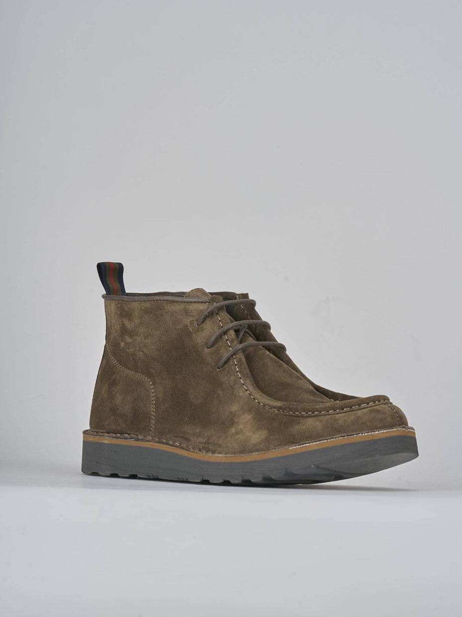 Stivaletti camoscio beige