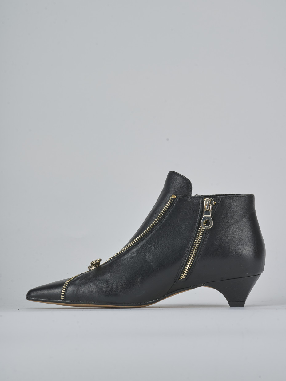 Stivaletti tacco 3cm pelle nero