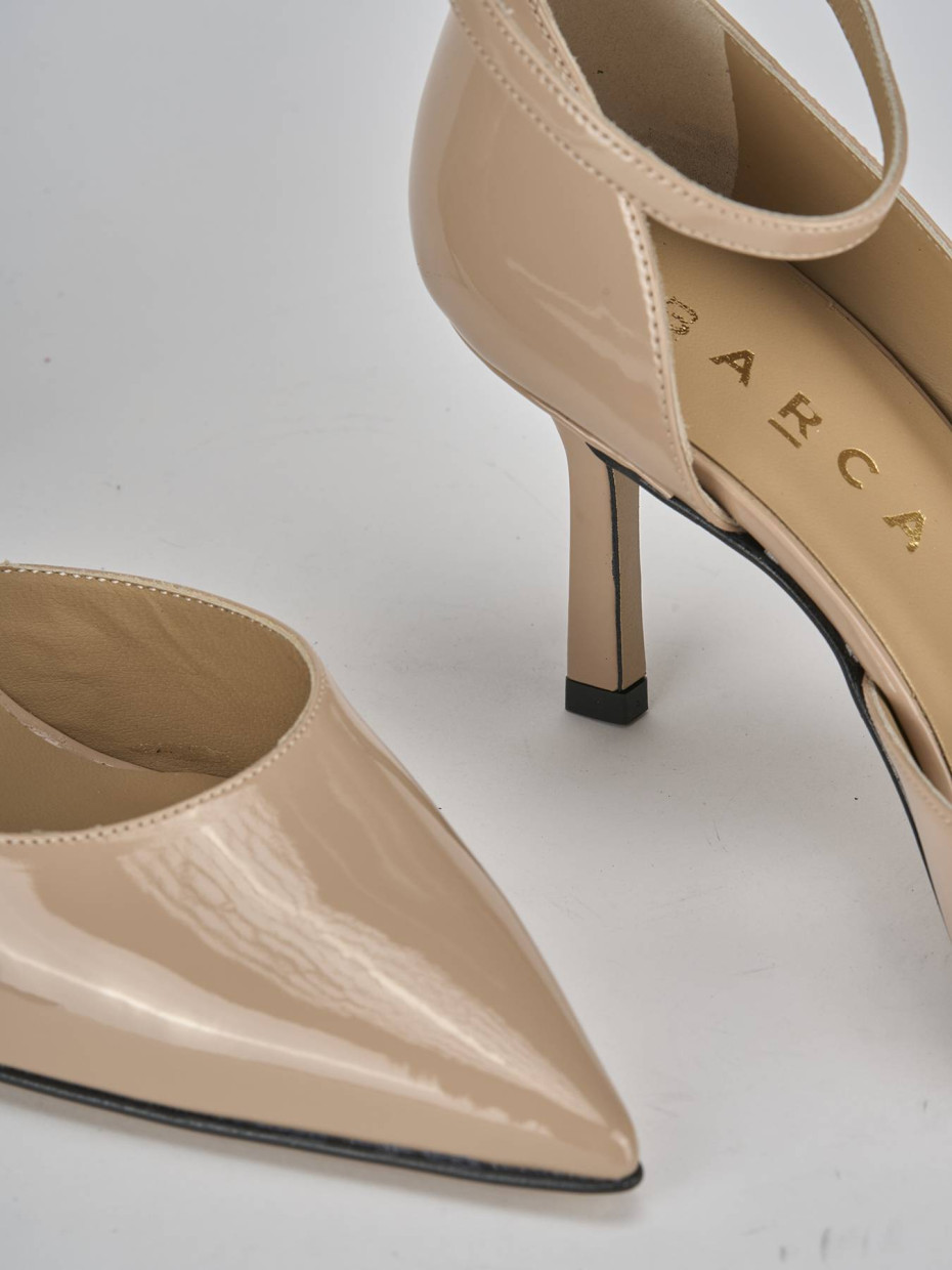Decollete beige vernice online