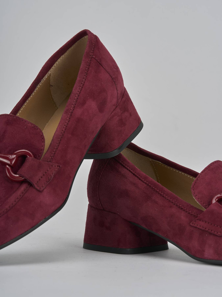 Mocassini tacco 5cm camoscio bordo'