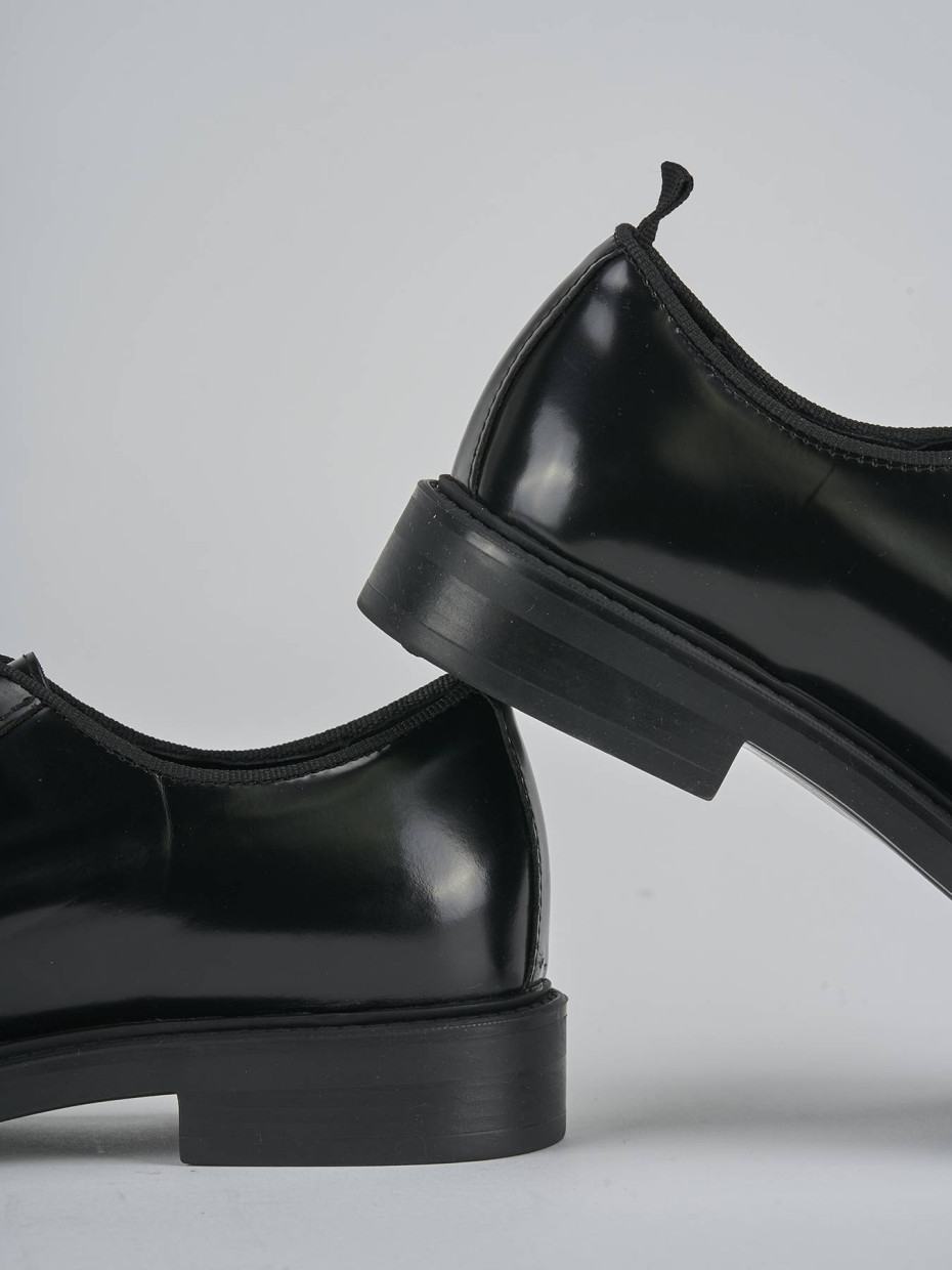 Stringate tacco 2cm pelle nero