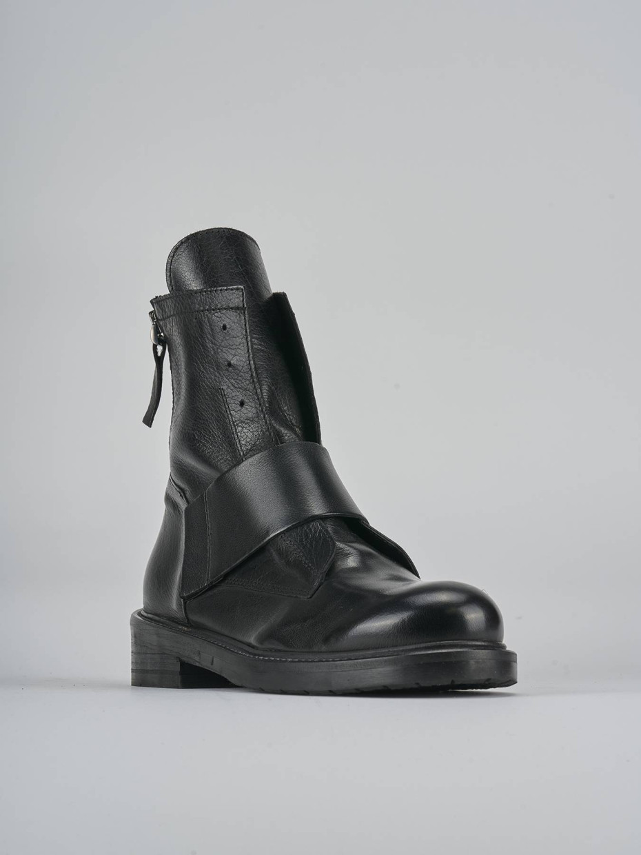 Anfibio tacco 2cm nero pelle