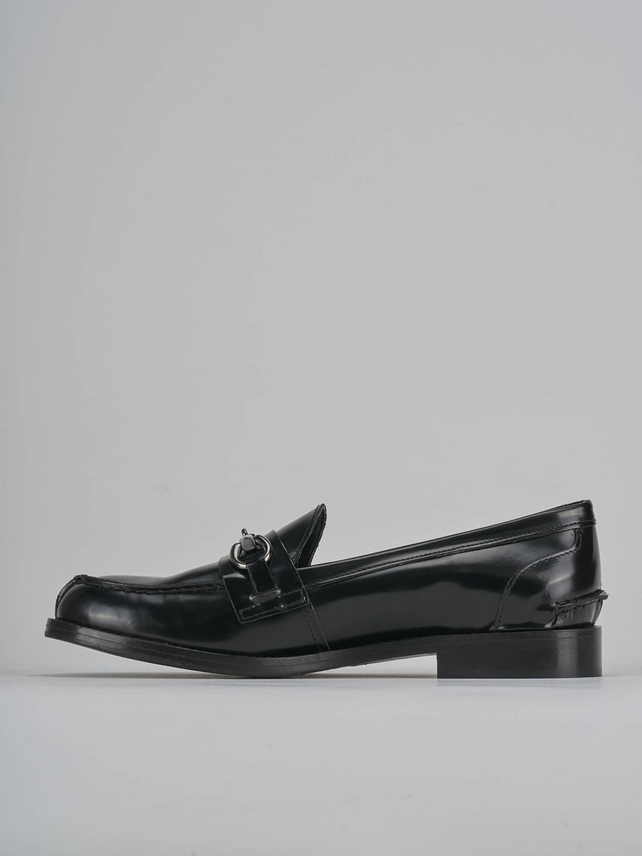 Mocassini tacco 2cm pelle nero
