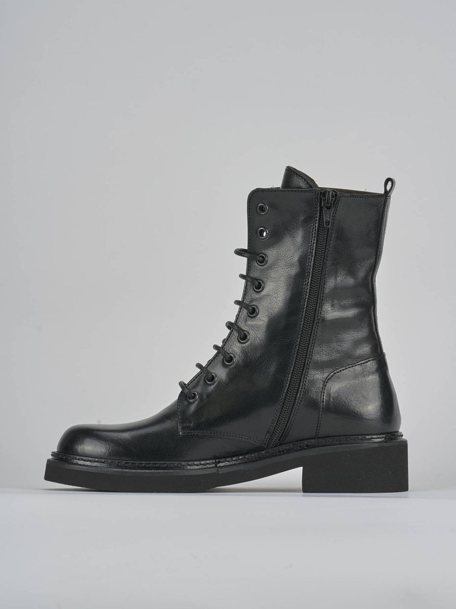 Anfibi tacco 3cm pelle nero