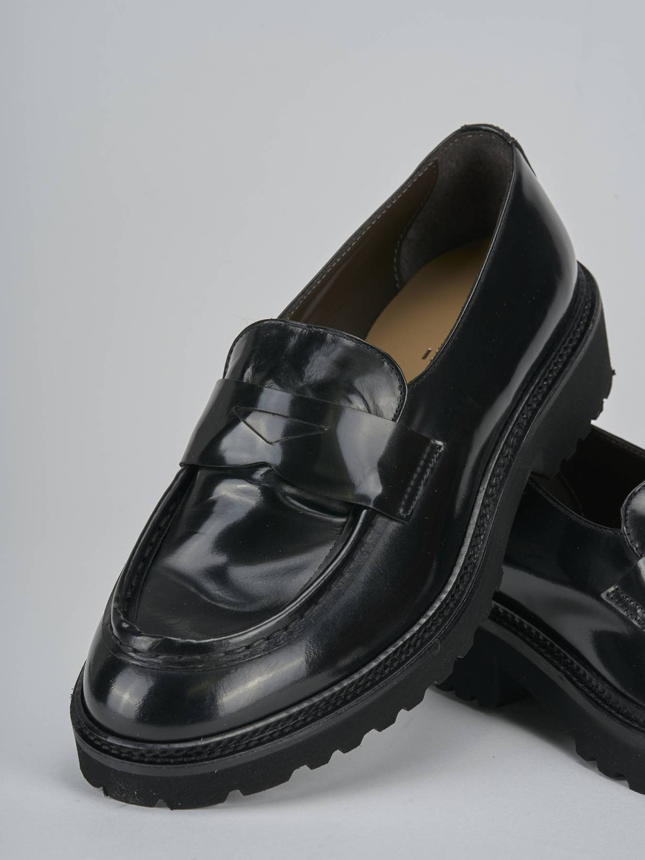 Mocassini tacco 2cm pelle nero