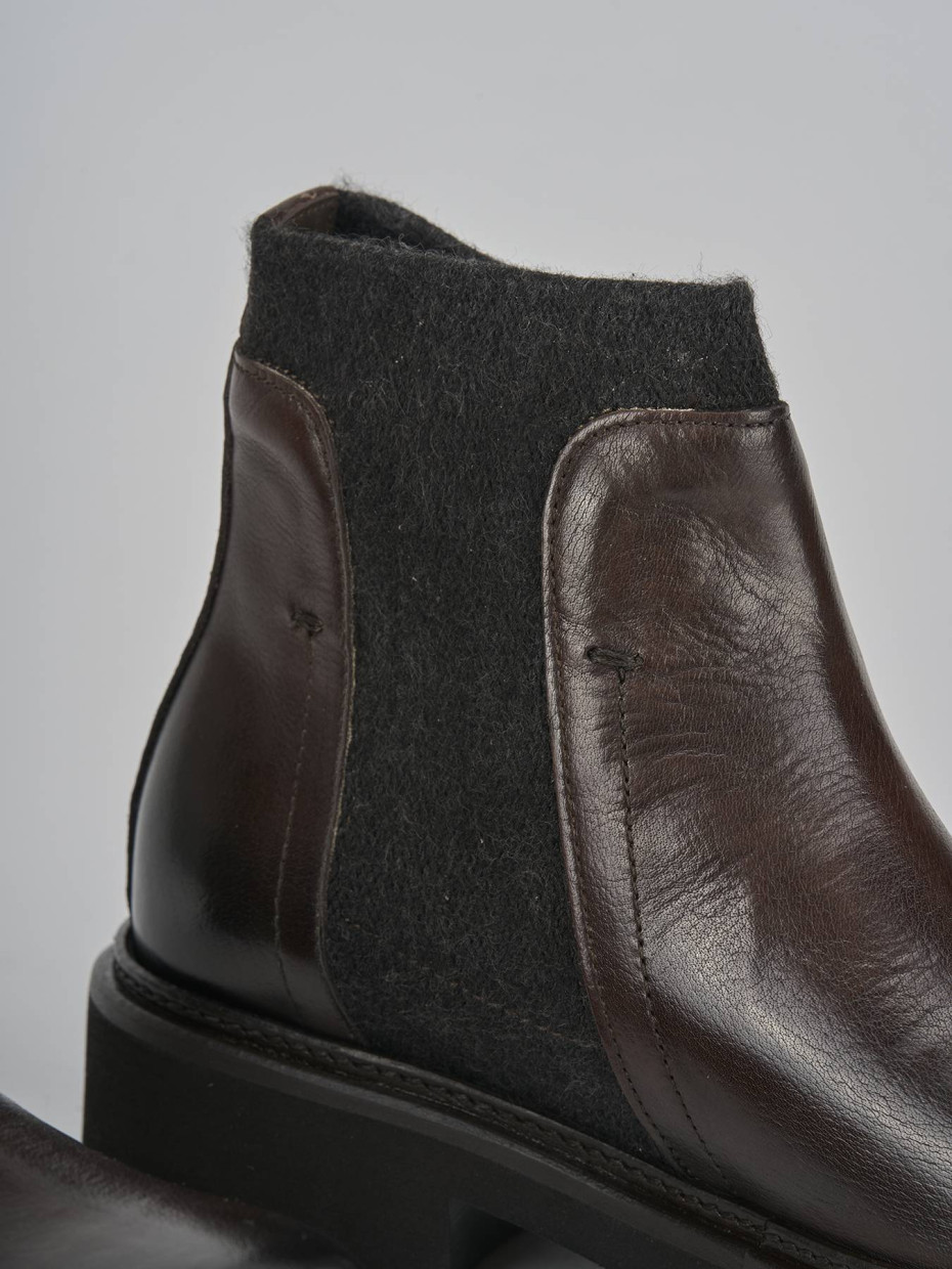 Stivaletti tacco 3cm pelle testa