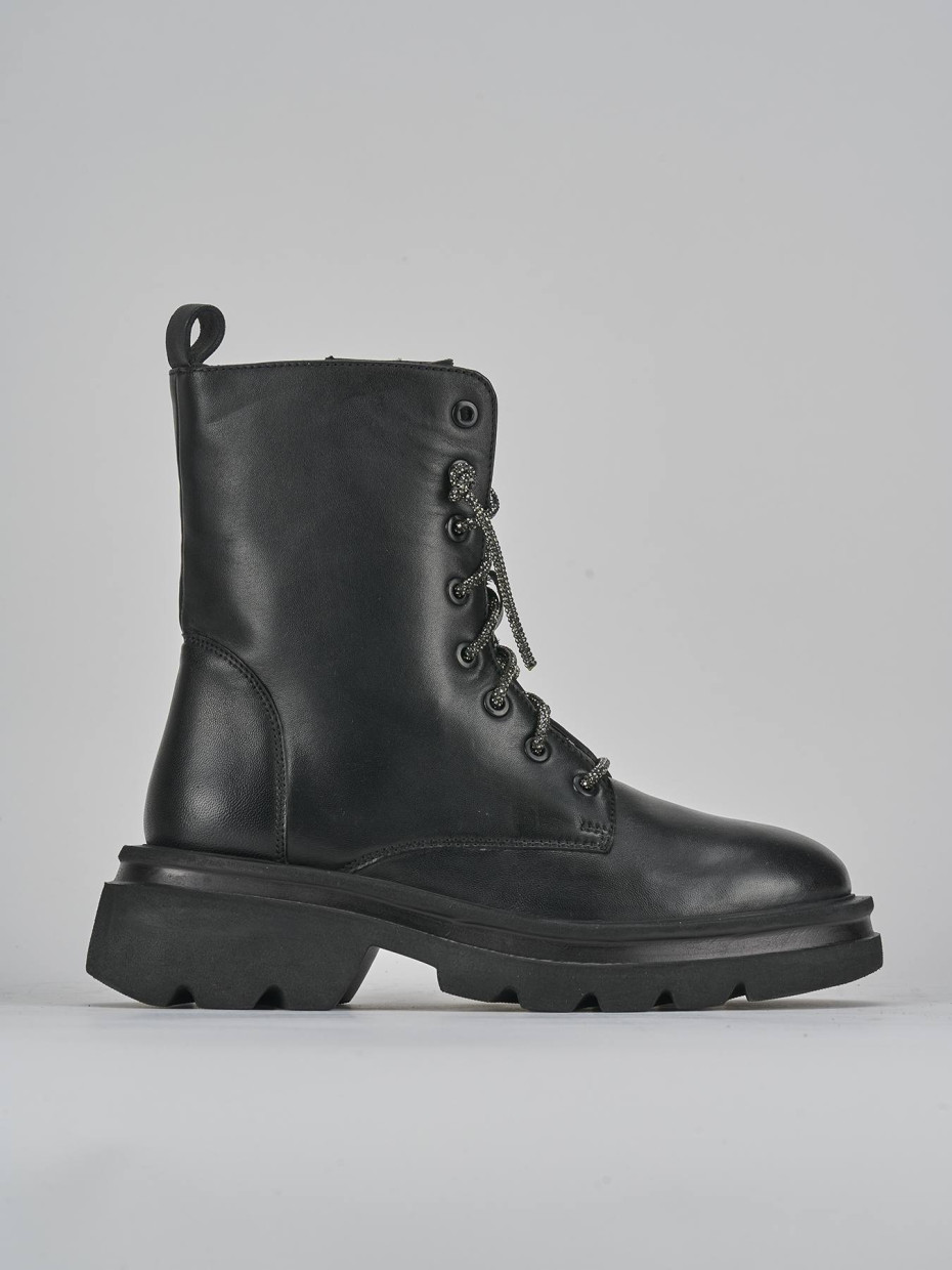 Anfibi tacco 2cm pelle nero Barca Stores