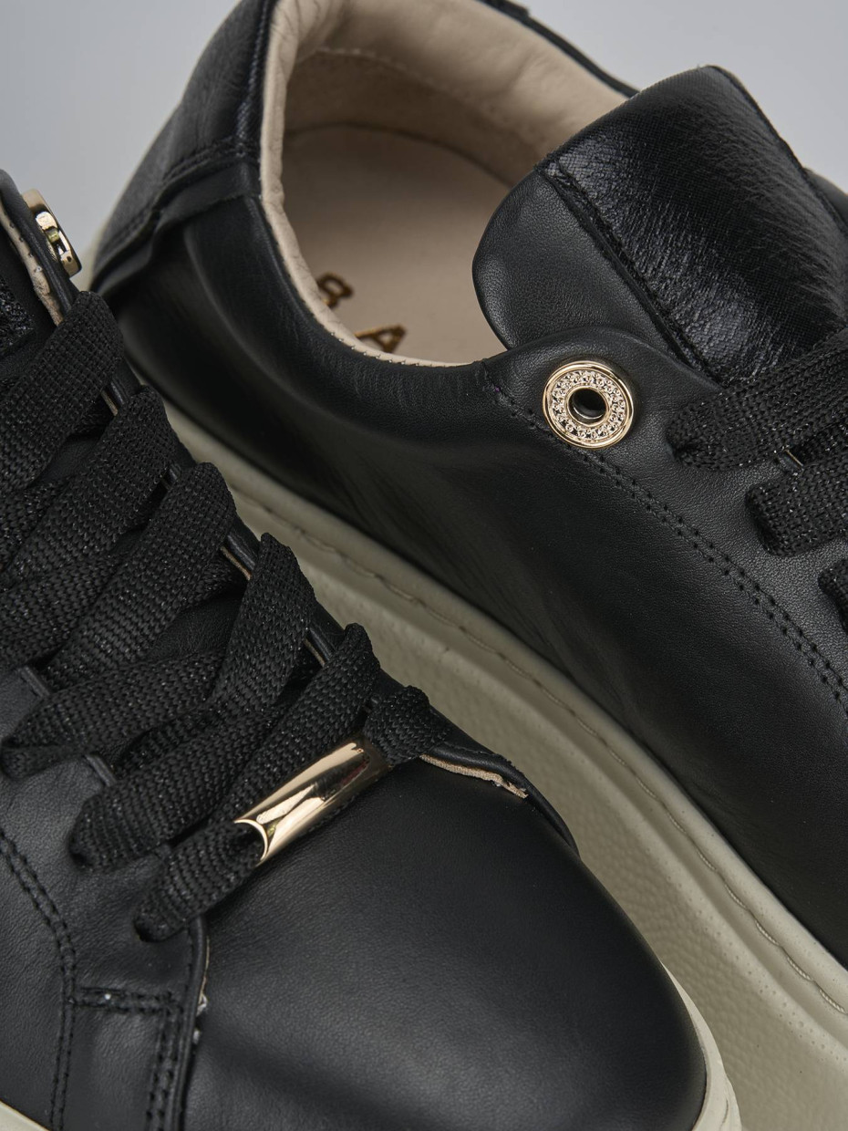 Sneakers pelle nero