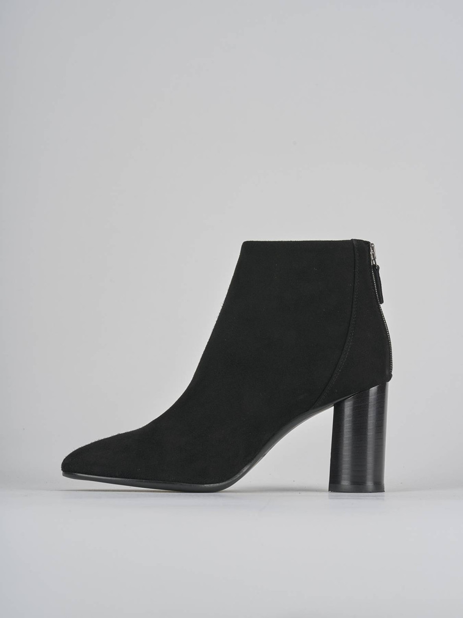 Stivaletti tacco 7cm camoscio nero