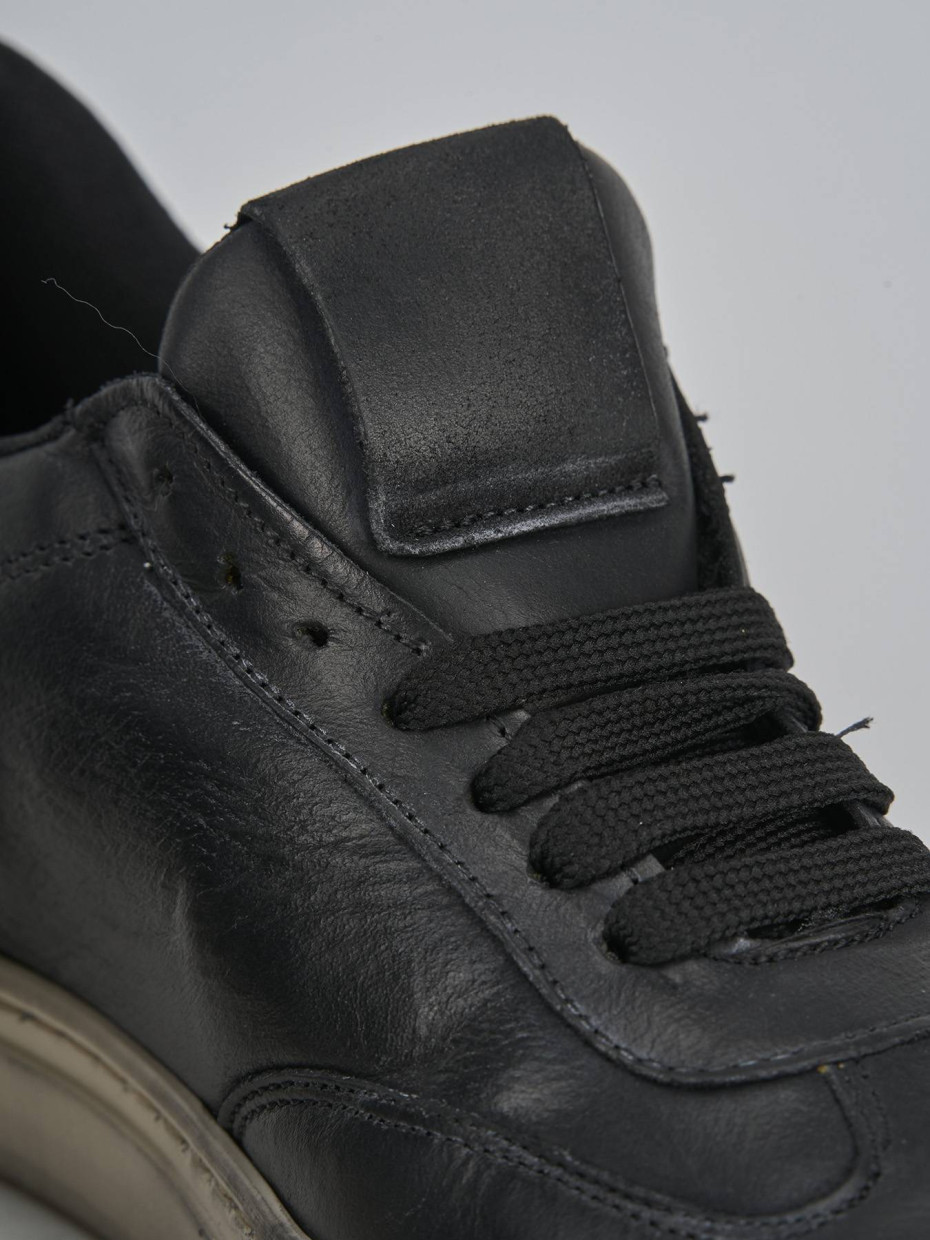 Sneakers pelle nero
