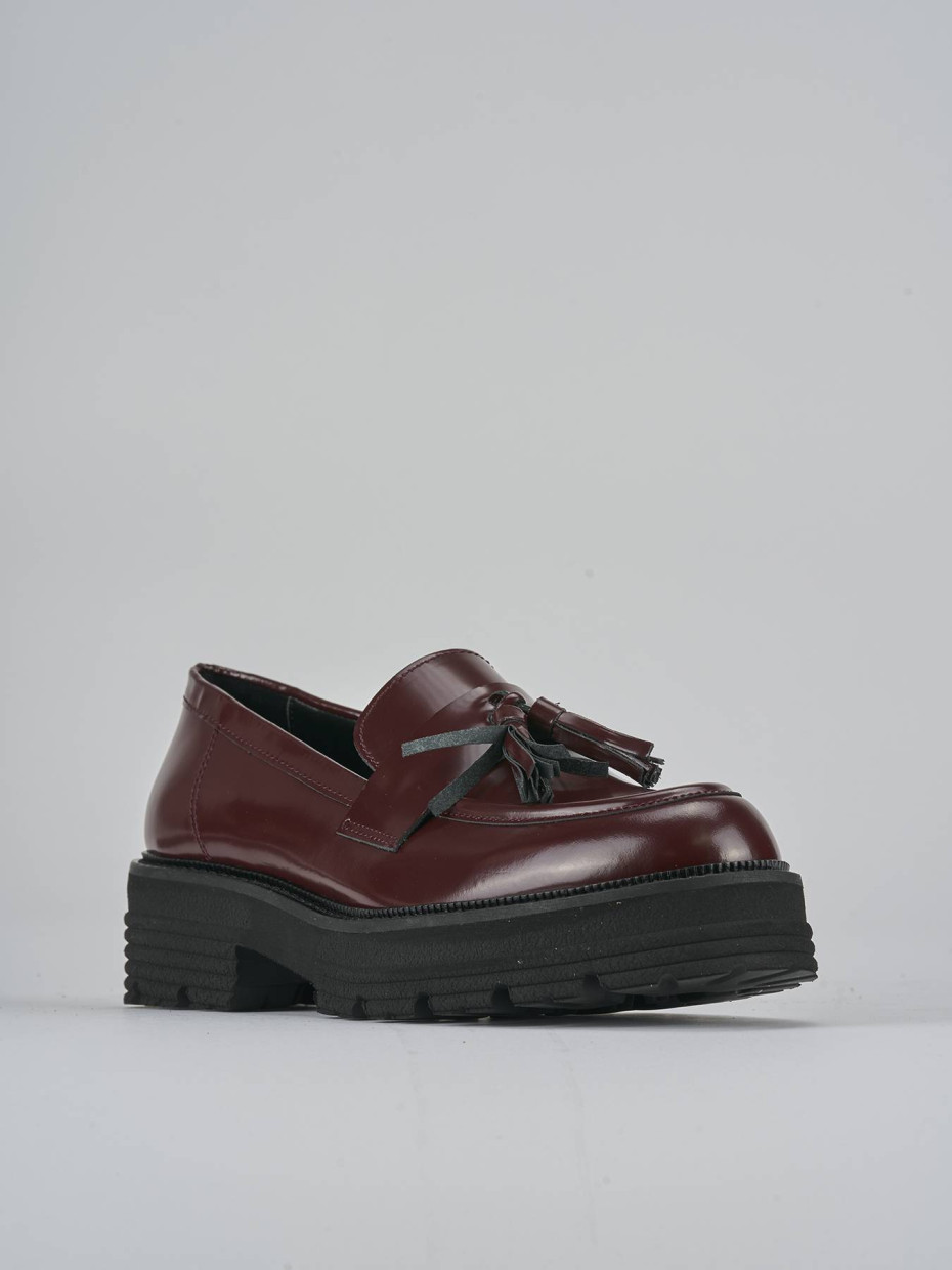 Mocassini tacco 2cm pelle bordo'